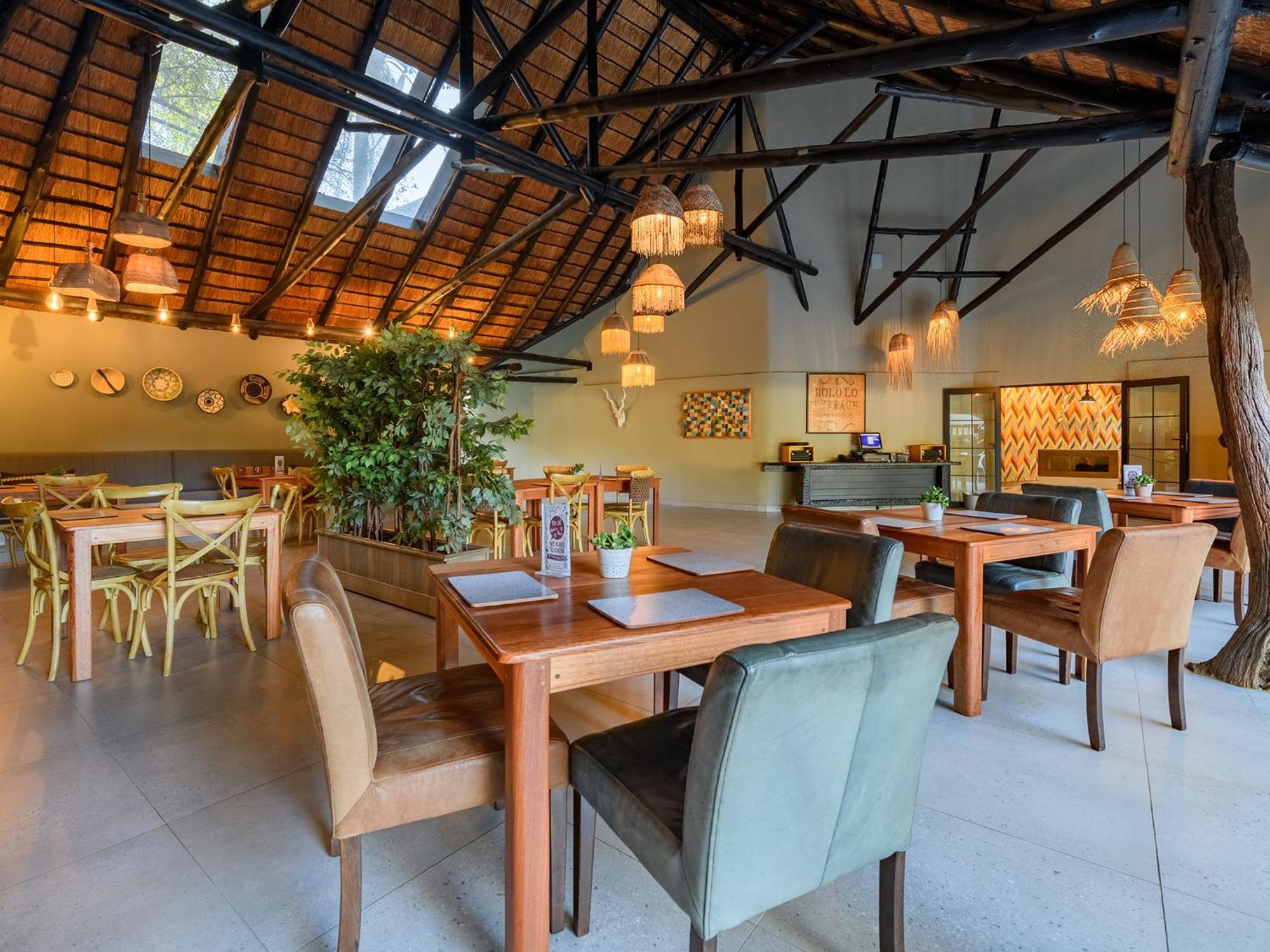 Dikhololo Apartment Brits Luaran gambar
