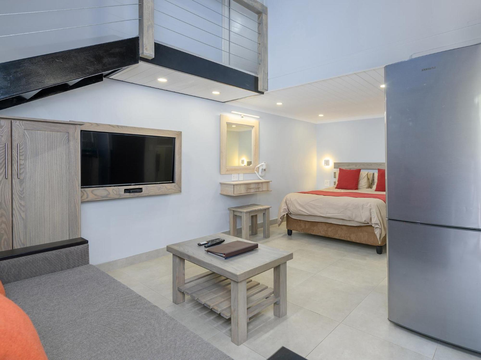 Dikhololo Apartment Brits Bilik gambar
